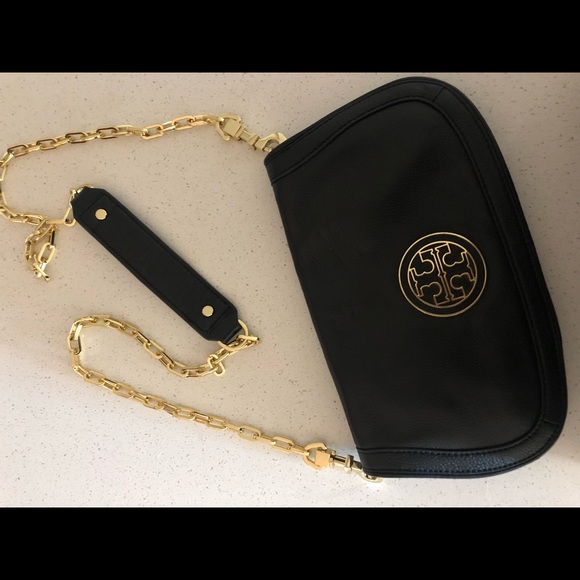 Tory Burch black cross body bag - Picture 1 of 6